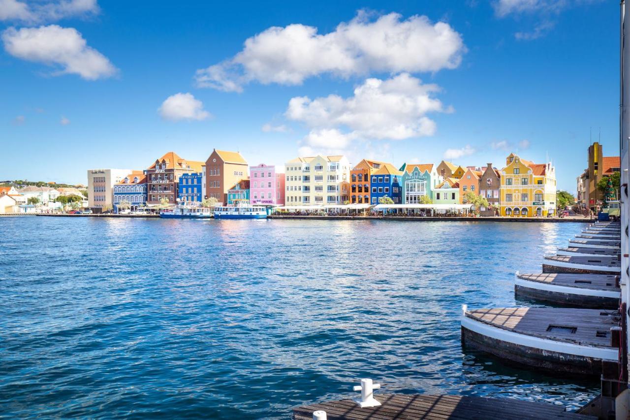 Blue Marlin Handelskade Apartments Willemstad Exterior photo